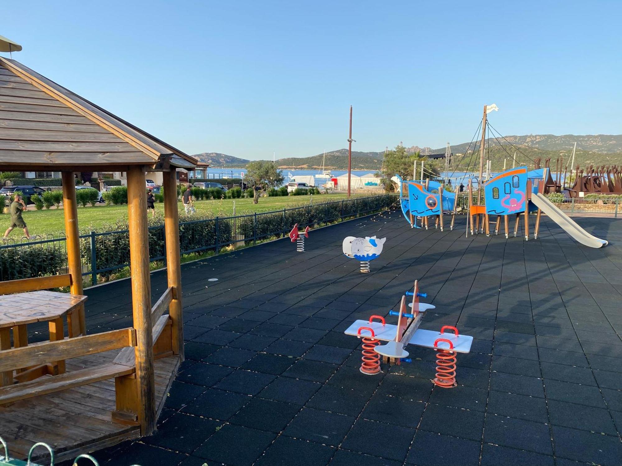 Nrh Cannigione Sunrise Rooftop Exterior foto
