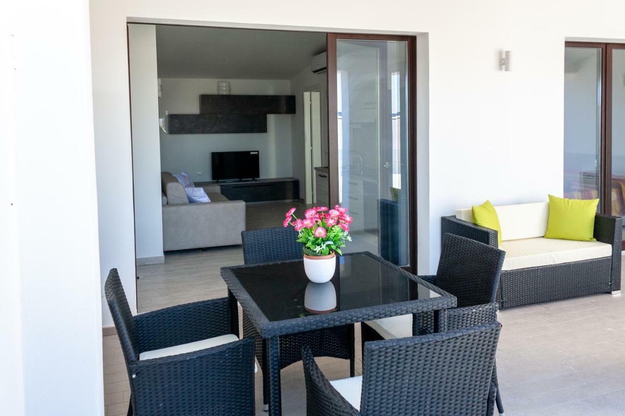 Nrh Cannigione Sunrise Rooftop Exterior foto
